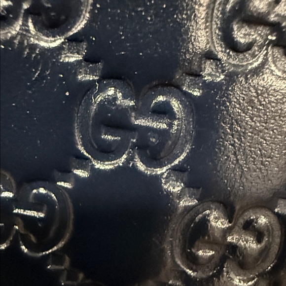 ‼️SALE‼️ Gucci - Men’s Navy Mini GG Embossed Leather Wallet w/Dusty, Box & COA - Picture 3 of 10